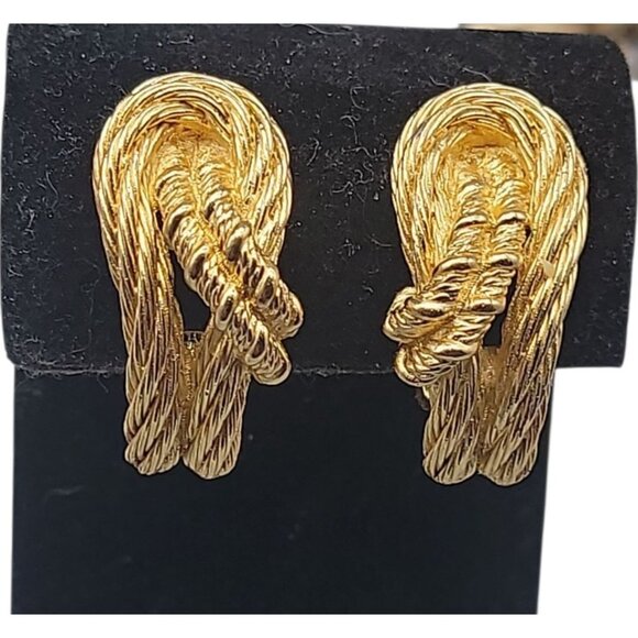 VINTAGE Christian Dior Cordage Knots Clip On Earrings Textured Gold Plated - Picture 1 of 12